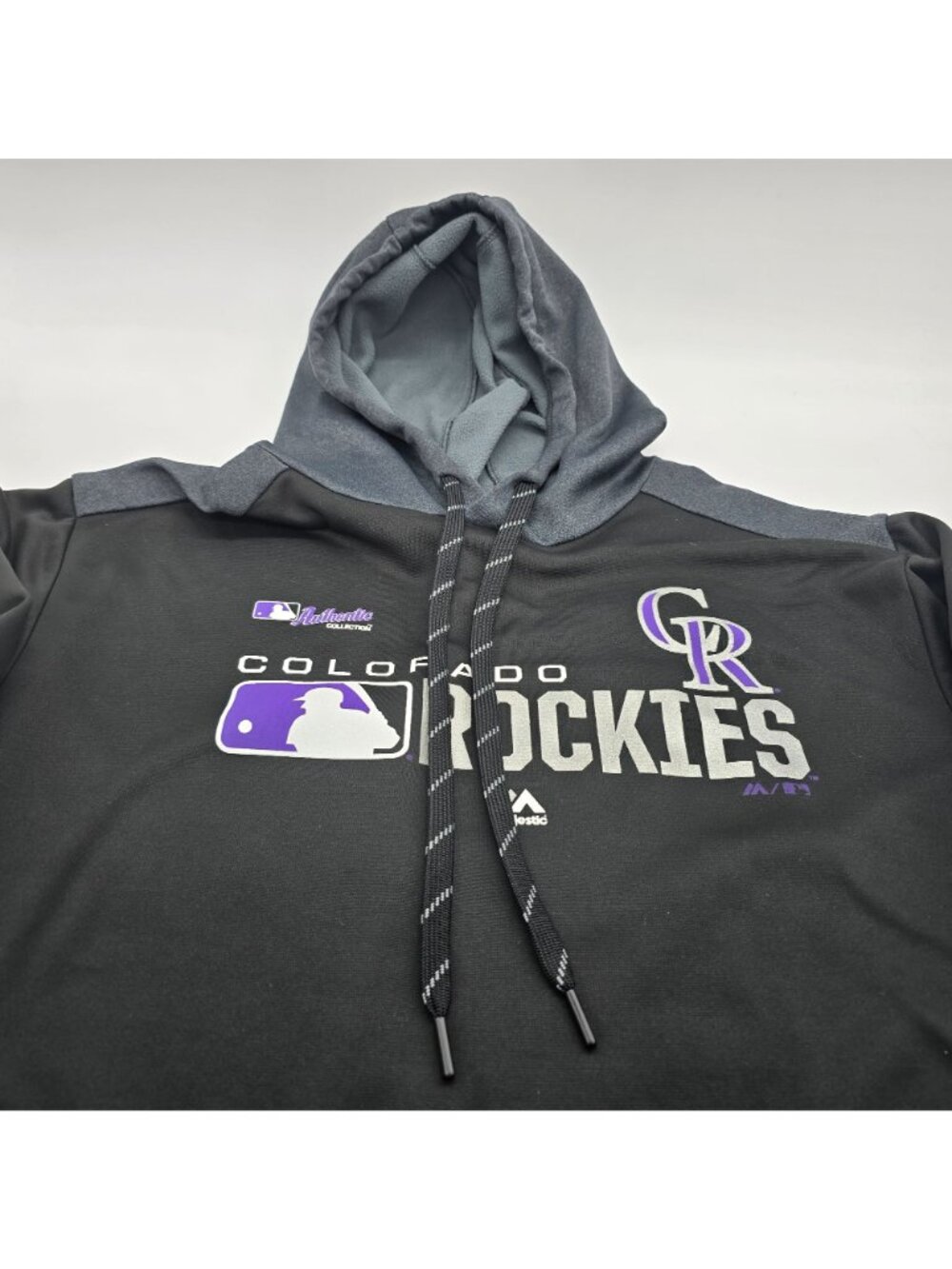 Colorado Rockies Majestic Black Hoodie Sweatshirt Medium MLB Logo Fan Gear - Picture 5 of 9